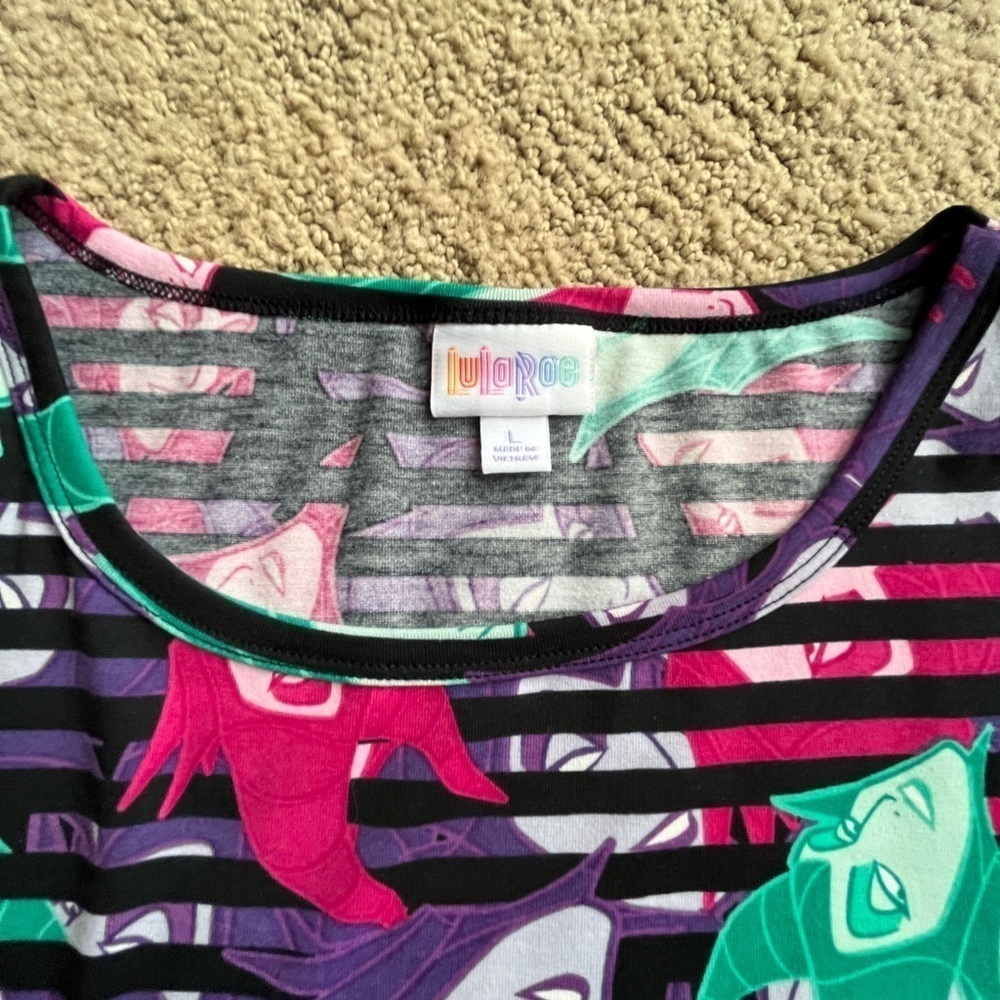 🇺🇸LuLaRoe Disney Maleficent Gigi shirt - Picture 3 of 8